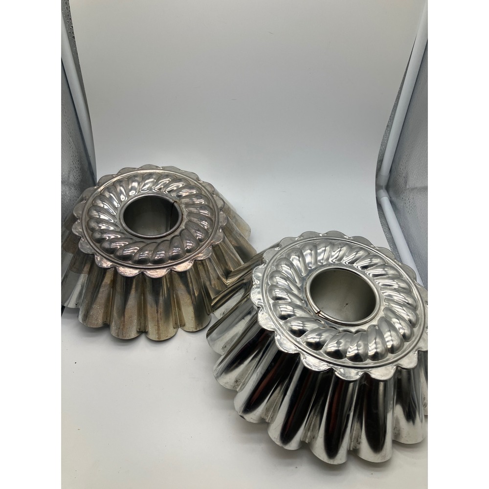 Vintage Silver Metal Fluted Bundt Cake Pans Scalloped Tube Mold Set of 2 9 Inch